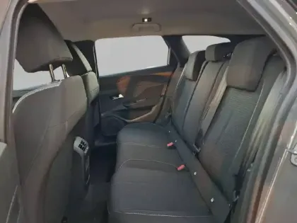 Photo 11 Peugeot 308  SW PureTech 130ch S&S EAT8