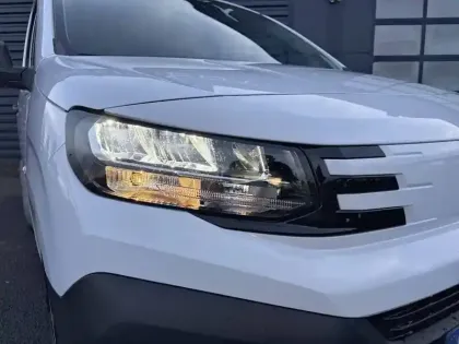 Photo 15 Peugeot Partner  CA XL BLUEHDI 130 S&S EAT8