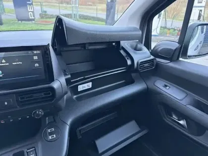 Photo 18 Peugeot Partner  CA XL BLUEHDI 130 S&S EAT8