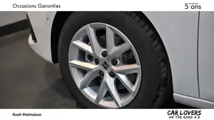 Photo 11 Seat Leon  Sportstourer 1.5 eTSI Hybrid 115 DSG7