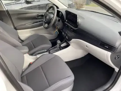 Photo 9 Hyundai Bayon  1.0 T-GDi 100 DCT-7