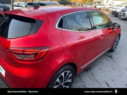 Photo 111 Renault Clio  E-Tech full hybrid 145