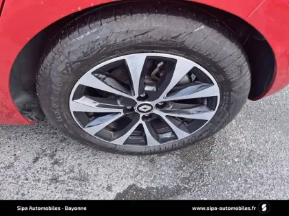 Photo 25 Renault Clio  E-Tech full hybrid 145