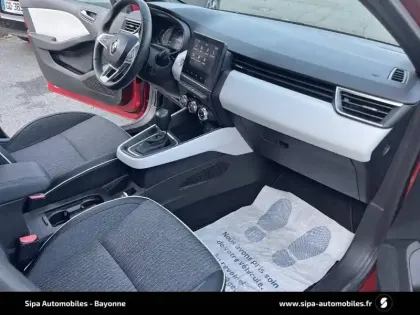 Photo 28 Renault Clio  E-Tech full hybrid 145