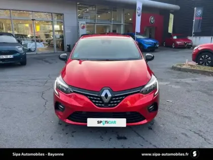 Photo 35 Renault Clio  E-Tech full hybrid 145