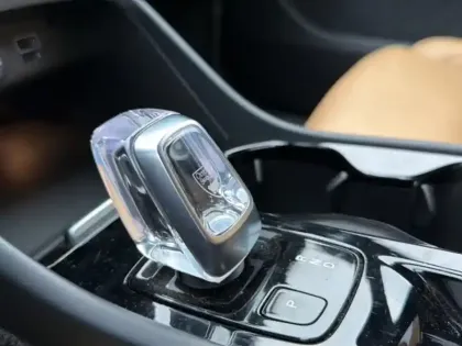 Photo 27 Volvo Xc40  B3 163 ch DCT7