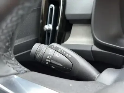 Photo 17 Volvo Xc40  B3 163 ch DCT7