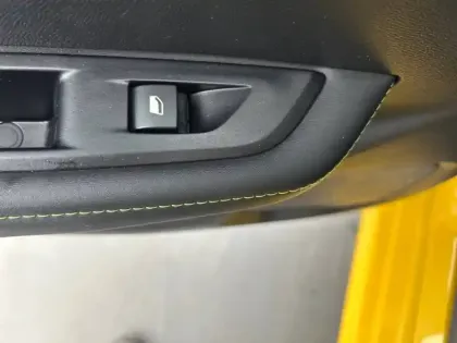 Photo 37 Peugeot 208  PureTech 100 S&S EAT8