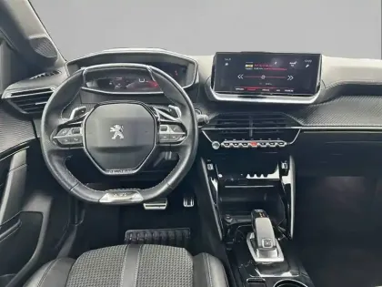 Photo 27 Peugeot 208  PureTech 100 S&S EAT8