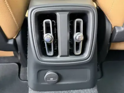 Photo 49 Volvo Xc40  T4 Recharge 129+82 ch DCT7