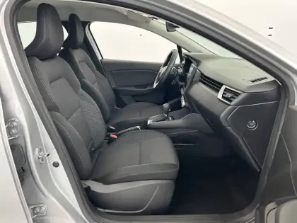 Photo 13 Renault Clio  E-Tech 140 - 21N