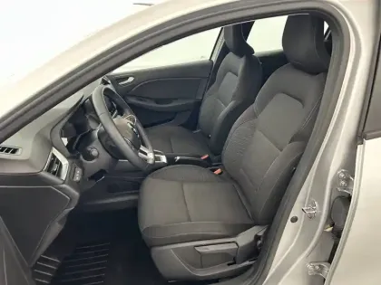 Photo 8 Renault Clio  E-Tech 140 - 21N