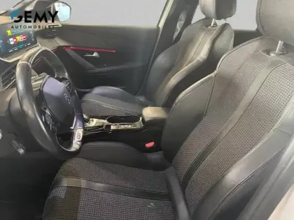 Photo 8 Peugeot 208  Electrique 50 kWh 136ch