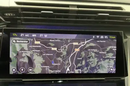 Photo 14 Peugeot 408  PHEV 225 e-EAT8