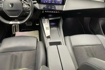 Photo 9 Peugeot 408  PHEV 225 e-EAT8