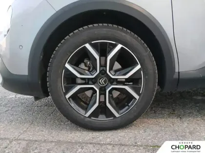 Photo 11 Citroën C4 e- 136 ch Automatique