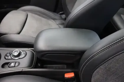 Photo 19 Mini Mini Countryman 125 - 95 ch ALL4 BVA6