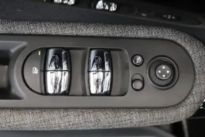 Photo 27 Mini Mini Countryman 125 - 95 ch ALL4 BVA6