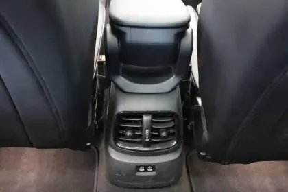 Photo 30 Mini Mini Countryman 125 - 95 ch ALL4 BVA6