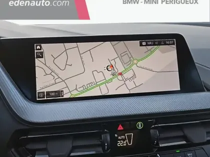 Photo 35 BMW Serie 1 118i 136 ch DKG7