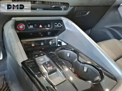 Photo 8 Audi Q5  Sportback TFSI 204 ch Hybride S tronic 7