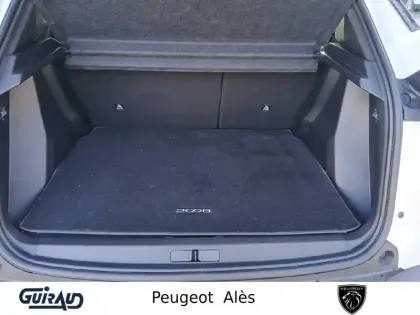 Photo 5 Peugeot 2008  PureTech 130 S&S EAT8