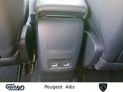 Photo 13 Peugeot 2008  PureTech 130 S&S EAT8