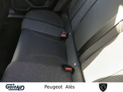 Photo 9 Peugeot 2008  PureTech 130 S&S EAT8