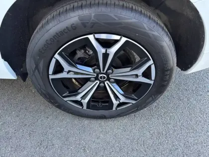 Photo 17 Volvo Xc60  B4 197 ch Geartronic 8