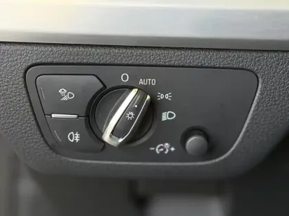 Photo 15 Audi Q5  Sportback 35 TDI 163 S tronic 7