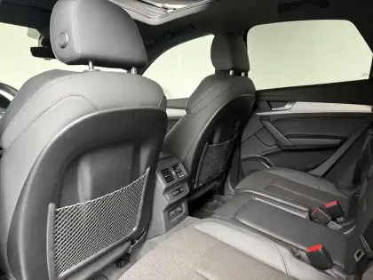 Photo 33 Audi Q5  Sportback 35 TDI 163 S tronic 7