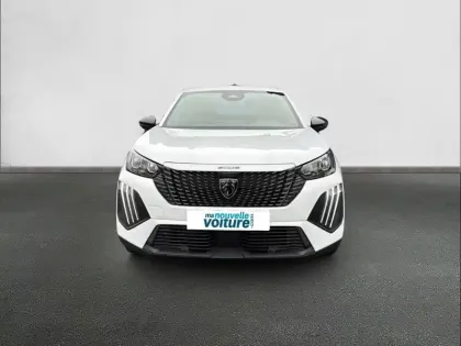 Photo 41 Peugeot 2008  Hybrid 145 e-DCS6