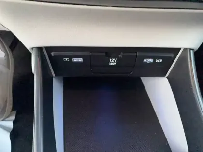 Photo 21 Hyundai Bayon  1.0 T-GDi 100 DCT-7 Hybrid 48V