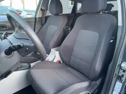 Photo 7 Hyundai Bayon  1.0 T-GDi 100 DCT-7 Hybrid 48V