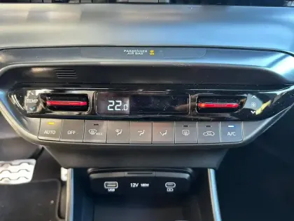 Photo 21 Hyundai I20  1.0 T-GDi 100 DCT-7