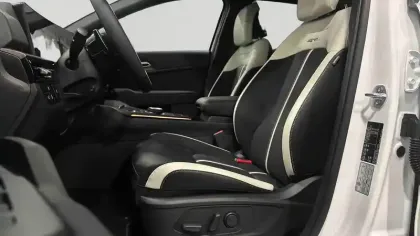 Photo 13 Kia Sportage  Hybride 239 ch BVA6