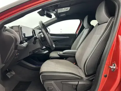 Photo 8 Renault Megane  E-Tech EV60 220 ch optimum charge