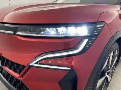 Photo 20 Renault Megane  E-Tech EV60 220 ch optimum charge