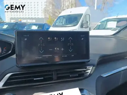 Photo 18 Peugeot 3008  Puretech 130ch S&S EAT8