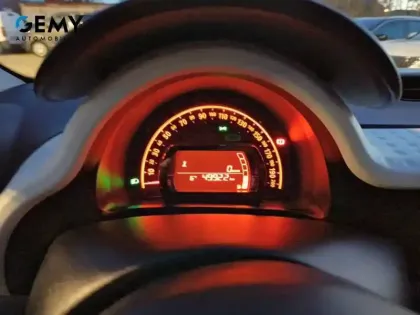 Photo 14 Renault Twingo  III TCe 95