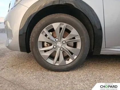 Photo 32 Peugeot 208 Gén. II Ph1 NG Style 5