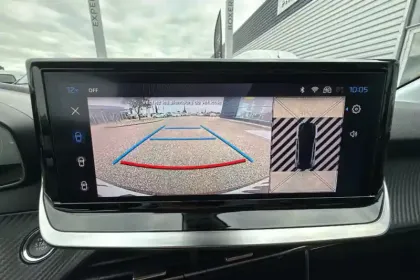 Photo 16 Peugeot 208  PureTech 100 S&S BVM6