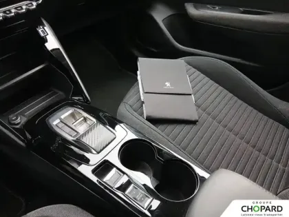 Photo 15 Peugeot 208  Electrique 50 kWh 136ch