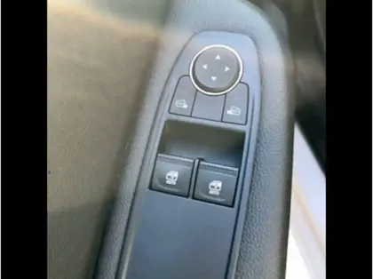 Photo 10 Renault Clio  SCe 65