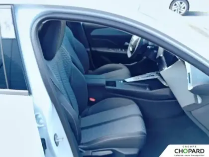Photo 61 Peugeot 308  Plug-in Hybrid 195 ch e-DCS7