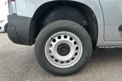 Photo 30 Peugeot Partner  FOURGON M 1000 KG BLUEHDI 130 S&S EAT8