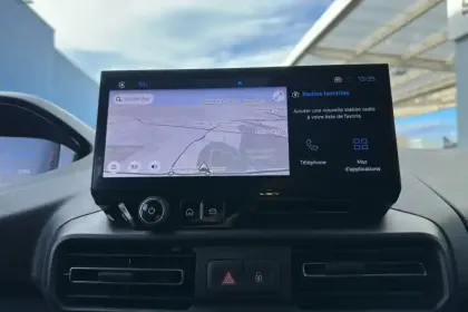 Photo 16 Peugeot Partner  FOURGON M 1000 KG BLUEHDI 130 S&S EAT8