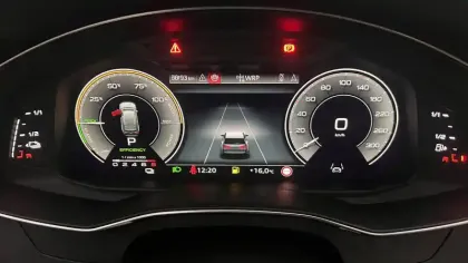 Photo 35 Audi A6  Avant 50 TFSIe 299 ch S tronic 7 Quattro