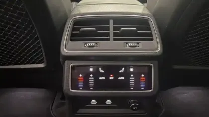 Photo 70 Audi A6  Avant 50 TFSIe 299 ch S tronic 7 Quattro