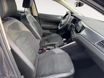 Photo 10 Volkswagen Polo  1.0 TSI 110 S&S DSG7